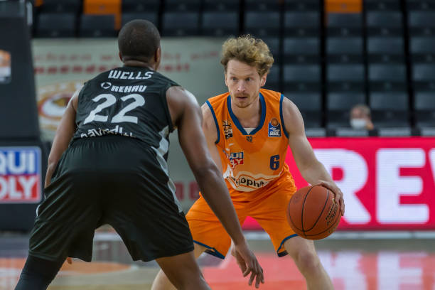 育嘉年华 育嘉年华